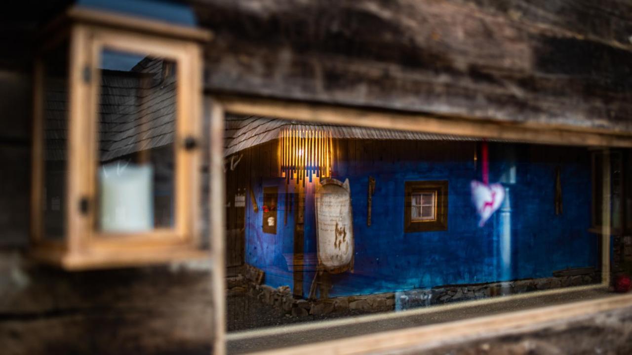 Iz De Maramures Rural Hotel (Adults Only) Surdesti  Zewnętrze zdjęcie